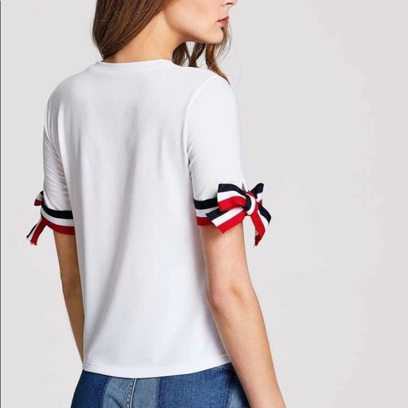 ELEGANT White t-shirt with rainbow bow on sleeves - Picture 2 of 4